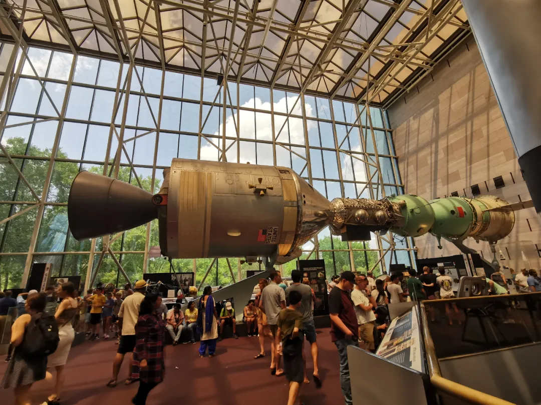 美國國家航空航天博物館，獨特的空天飛行展陳設(shè)計(圖9)
